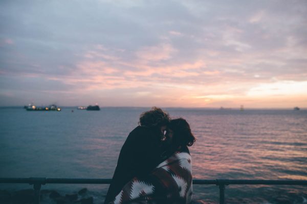 were-obsessed-with-the-bohemian-vibes-in-this-southsea-beach-engagement-hayley-savage-photography-31