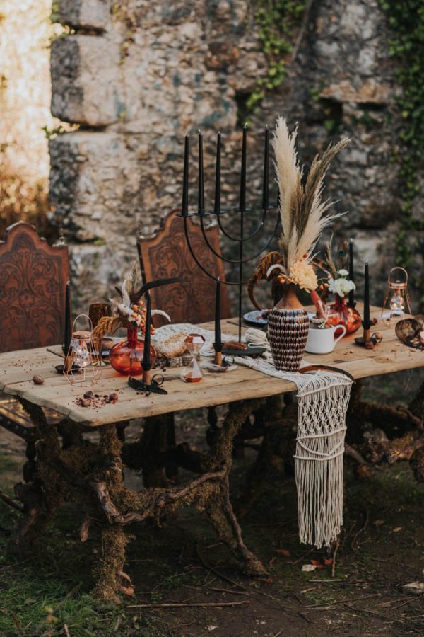 wild-wedding-inspiration-in-portuguese-castle-ruins-my-fancy-wedding-32