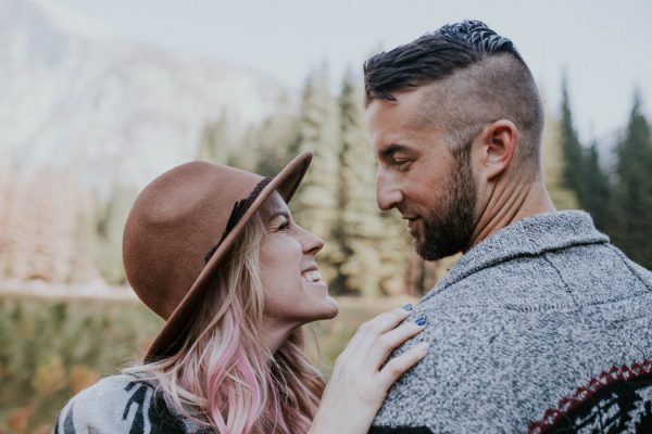 youll-love-the-epic-cuddles-in-this-yosemite-engagement-session-marcela-pulido-photography-18