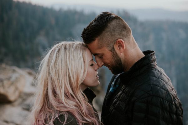 youll-love-the-epic-cuddles-in-this-yosemite-engagement-session-marcela-pulido-photography-27