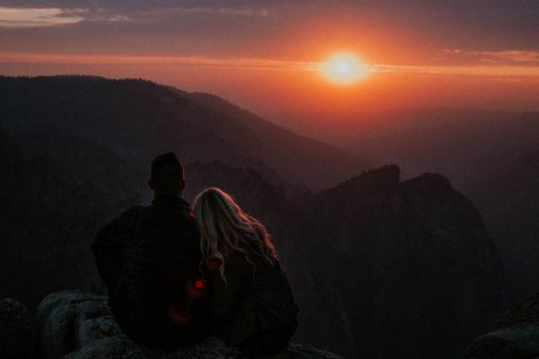 youll-love-the-epic-cuddles-in-this-yosemite-engagement-session-marcela-pulido-photography-33