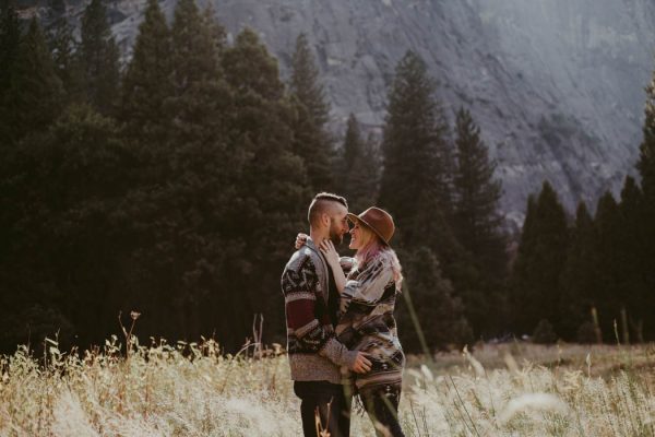 youll-love-the-epic-cuddles-in-this-yosemite-engagement-session-marcela-pulido-photography-42