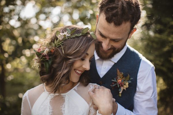 backyard-elopement-in-the-virginia-countryside-10