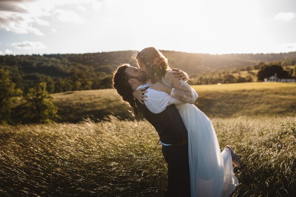 backyard-elopement-in-the-virginia-countryside-14