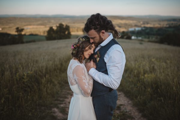 backyard-elopement-in-the-virginia-countryside-16