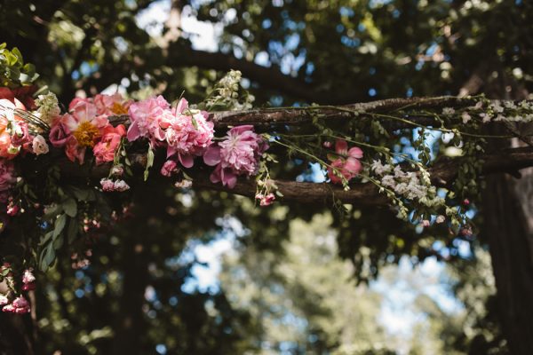 backyard-elopement-in-the-virginia-countryside-18