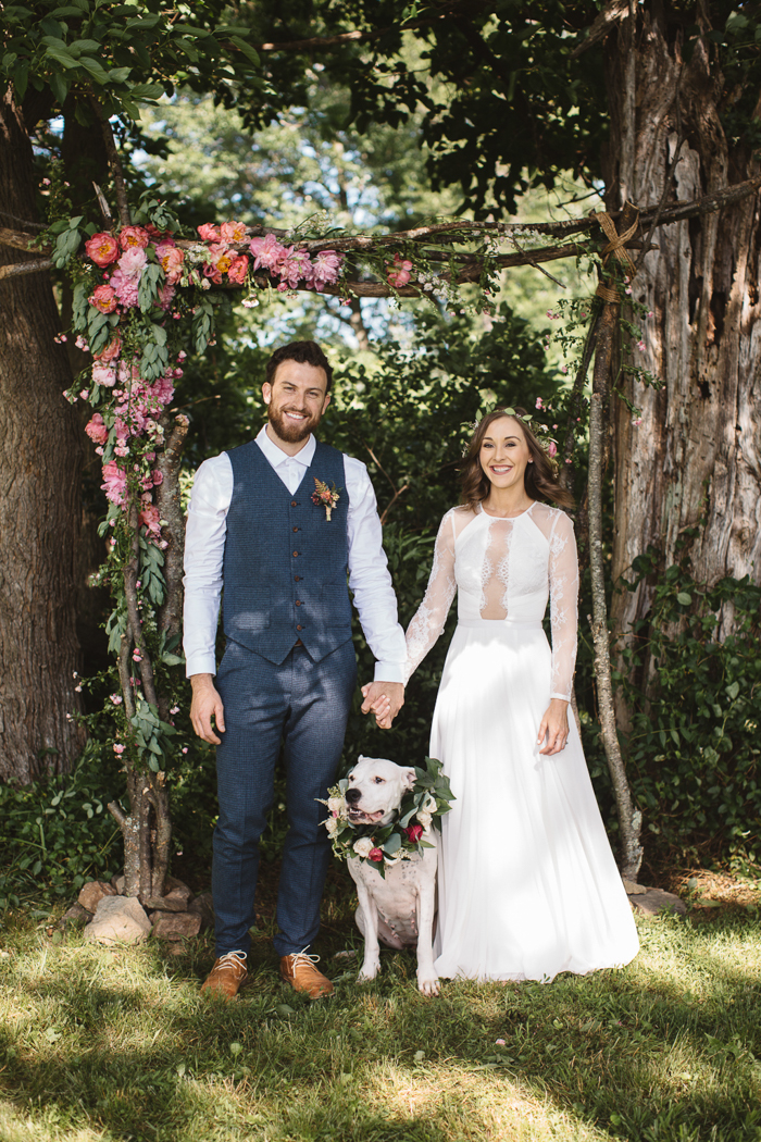 Backyard Elopement in the Virginia Countryside | Junebug ...