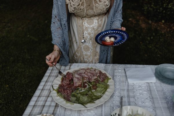 casual-and-intimate-ontario-wedding-at-ainslie-wood-conservation-area-30