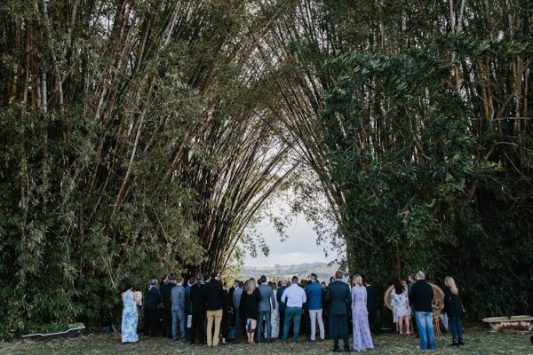 chic-barn-wedding-at-graciosa-byron-bay-13