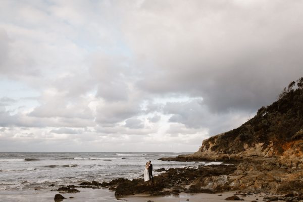 chic-barn-wedding-at-graciosa-byron-bay-37