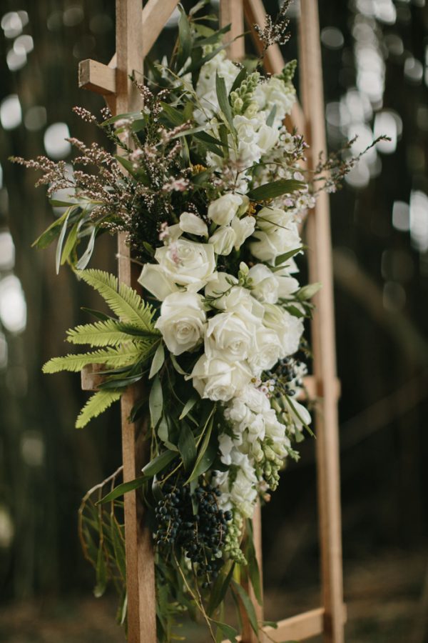 chic-barn-wedding-at-graciosa-byron-bay-9