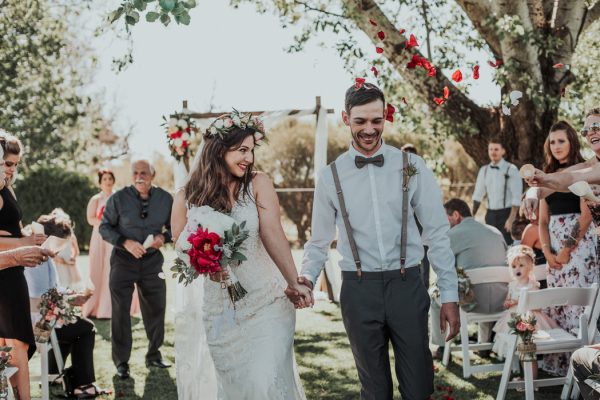 dreamy-rustic-australian-wedding-old-broadwater-farm-14