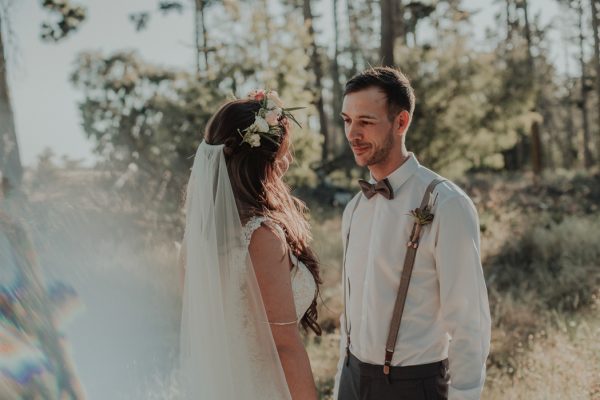 Dreamy Rustic Australian Wedding at Old Broadwater Farm | Junebug Weddings