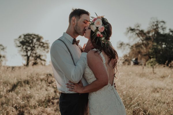 dreamy-rustic-australian-wedding-old-broadwater-farm-25