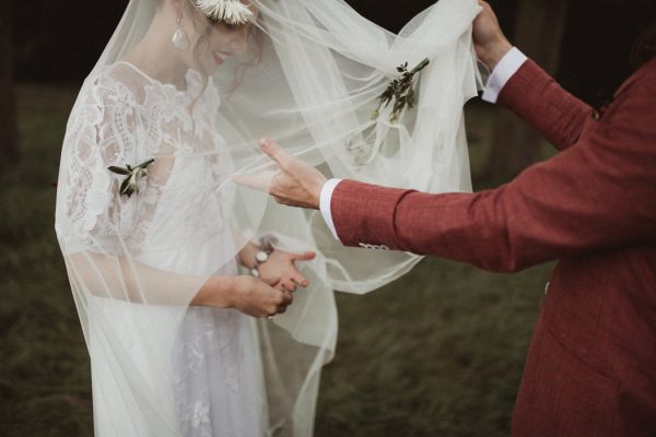 eccentric-netherlands-festival-wedding-at-paviljoen-het-buitenhuis-9