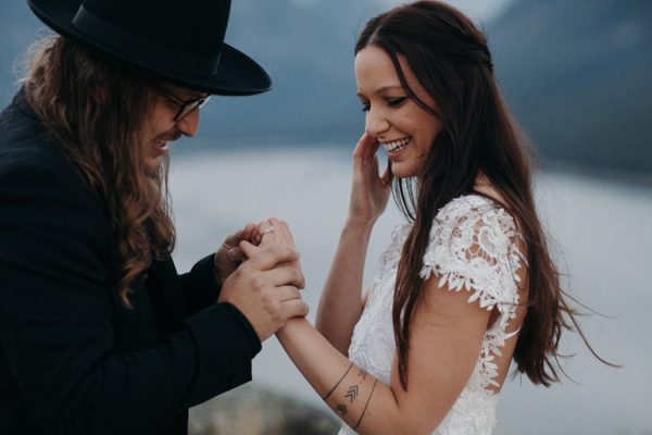 heartfelt-oregon-wedding-at-wallowa-lake-16