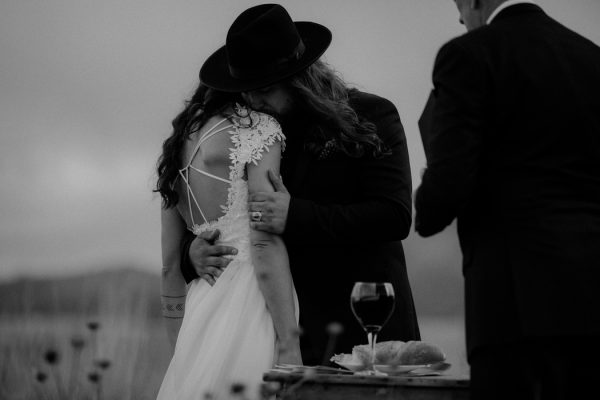 heartfelt-oregon-wedding-at-wallowa-lake-48