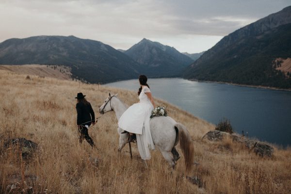 heartfelt-oregon-wedding-at-wallowa-lake-54