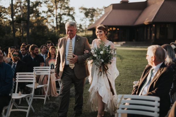 louisiana-swamp-wedding-at-sticks-and-stones-bayou-retreat-26