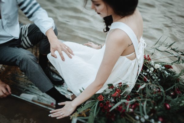 remote-and-rustic-vietnamese-elopement-at-nui-ham-lon-1