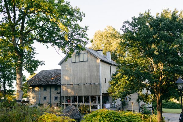 rustic-glam-swedish-wedding-at-rosenhanska-magasinet-31