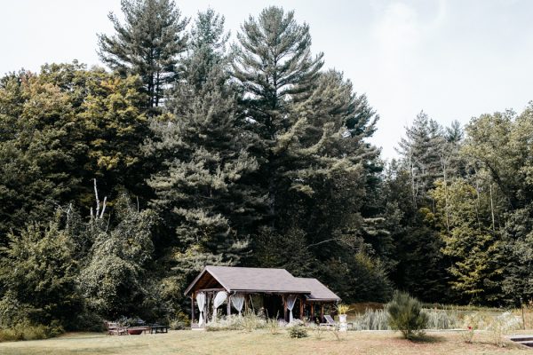 scandinavian-fairy-tale-wedding-at-foxfire-mountain-house-30