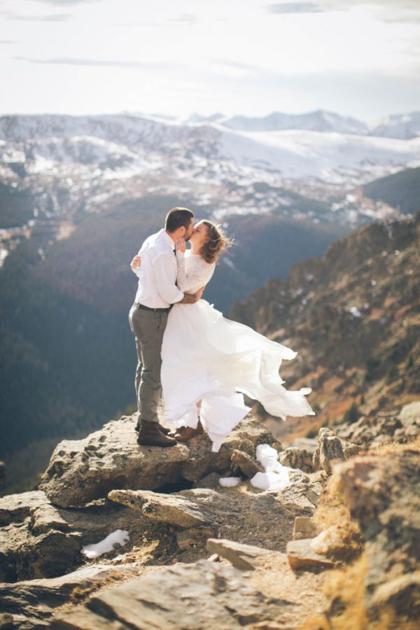 snowy-mountain-elopement-in-estes-park-8