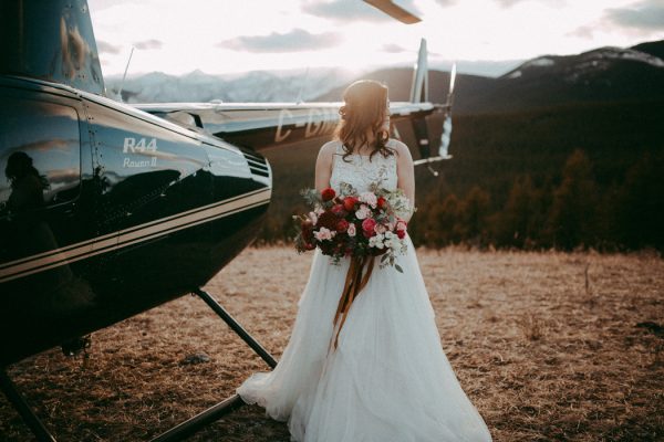 spontaneous-helicopter-elopement-inspiration-in-bragg-creek-21
