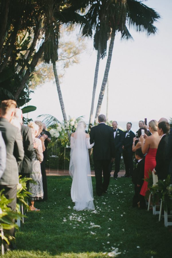 this-black-tie-santa-barbara-wedding-is-far-from-stuffy-19