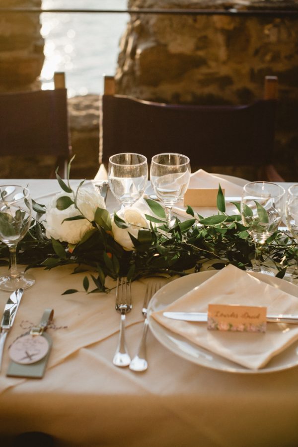 this-breathtaking-cinque-terre-wedding-has-the-most-stunning-bespoke-gown-27