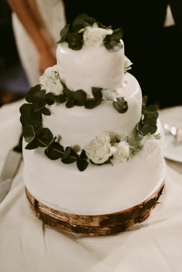 this-breathtaking-cinque-terre-wedding-has-the-most-stunning-bespoke-gown-32