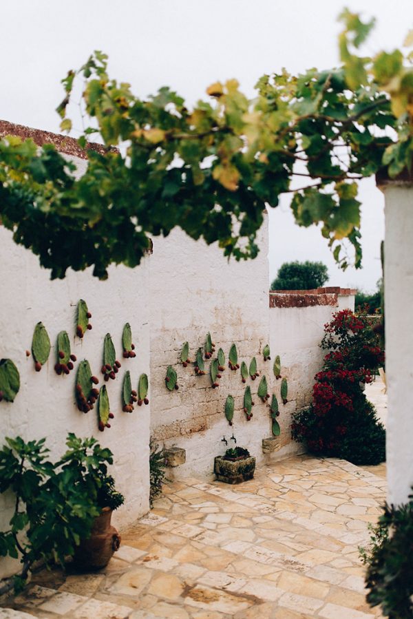 this-romantic-masseria-montenapoleone-wedding-inspiration-is-quinessentially-italian-19