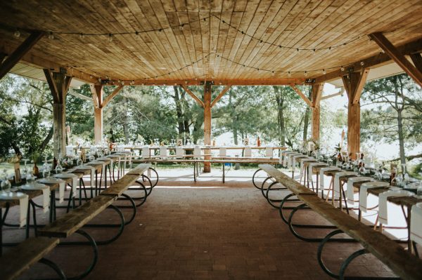 this-super-cool-summer-camp-wedding-is-all-about-community-23