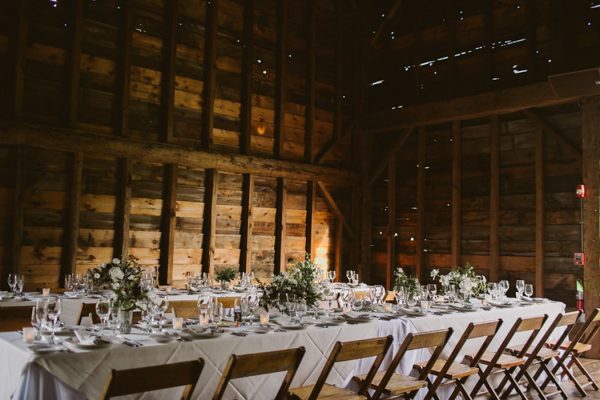 timeless-catskills-barn-wedding-at-handsome-hollow-6