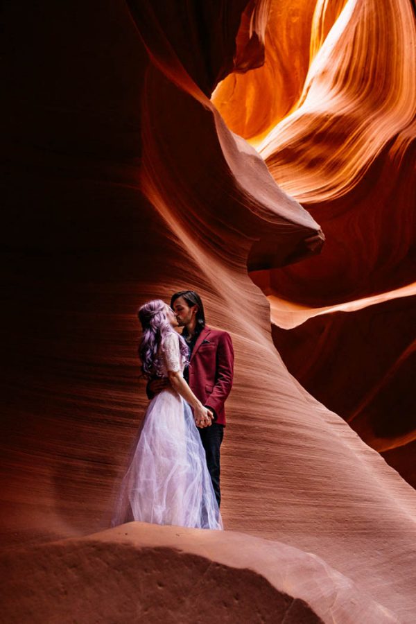 alternative-antelope-canyon-elopement-amy-bluestar-photography-47