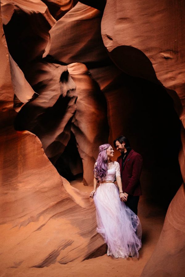 alternative-antelope-canyon-elopement-amy-bluestar-photography-48