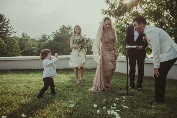 Blush and Grey New York Wedding at Locusts on Hudson Jonas Peterson-44