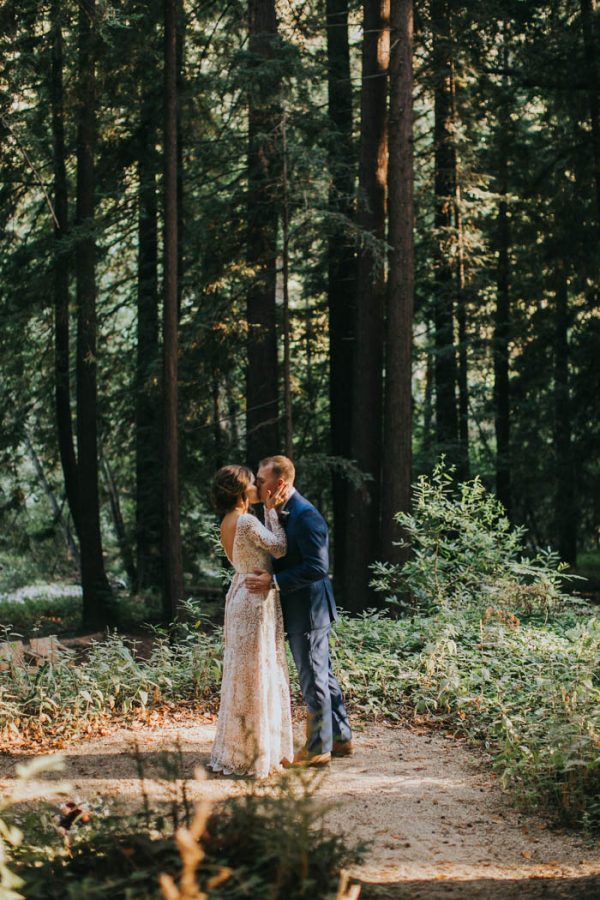 Breathtaking Handmade Elopement at Glen Oaks Big Sur Jen Workman-31