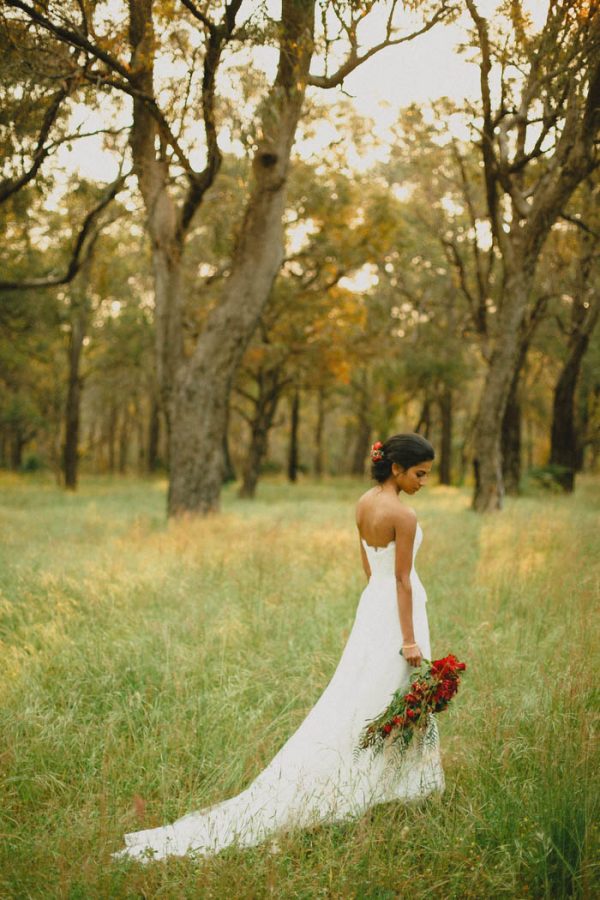 Gorgeous DIY Perth Wedding at The Quarry Amphitheatre | Junebug Weddings