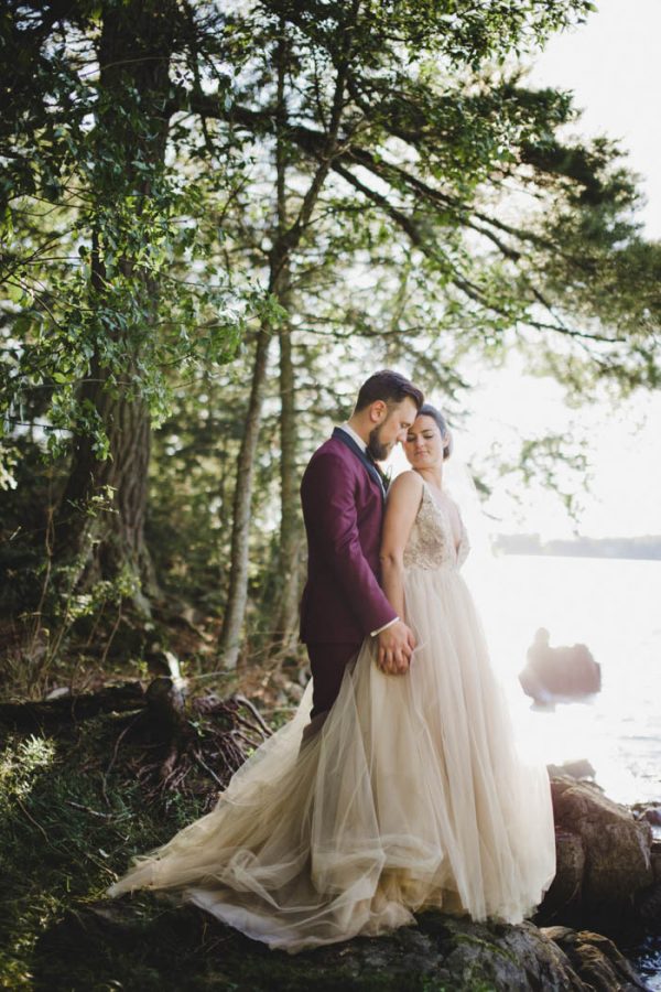 Jewel Tone Ontario Wedding at Lake of the Woods | Junebug Weddings