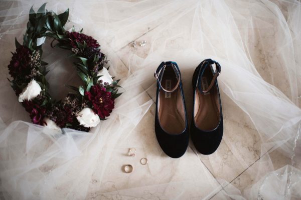 Moody Fairy Tale Wedding in Southlake, Texas a sea of love photography-3