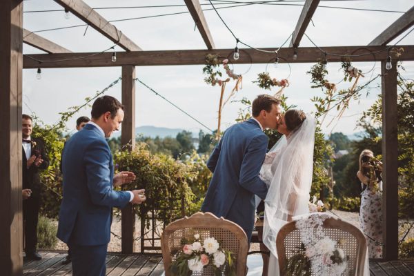 This Polish Wedding at Dolina Cedronu is Filled with Tuscan-Inspired Charm Time of Joy Photography-22