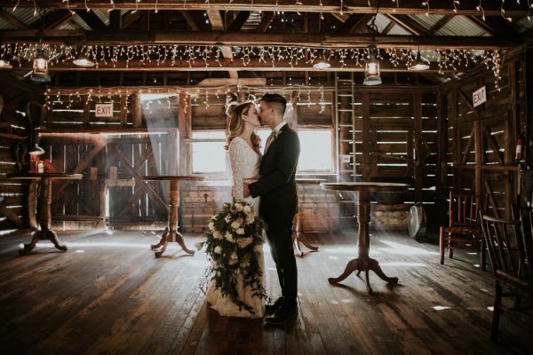 Vintage Rustic California Wedding at Bailey's Palomar Resort Jaicee Morgan-14