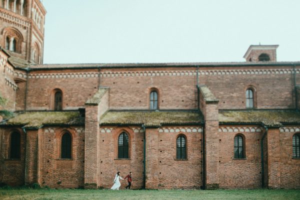 nontraditional-milan-wedding-at-santa-maria-della-scala-23