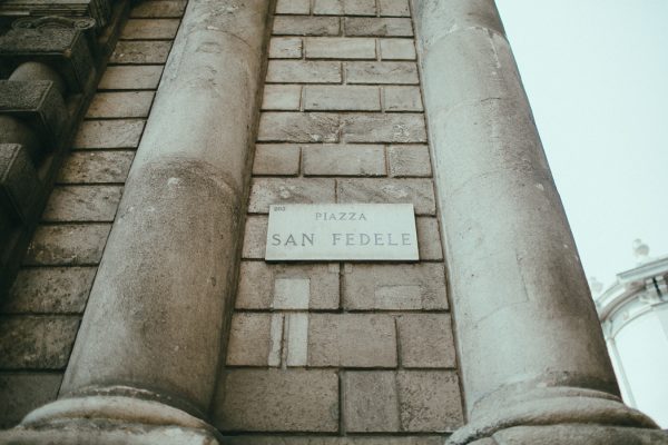 nontraditional-milan-wedding-at-santa-maria-della-scala-9