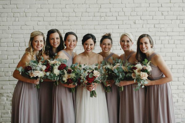 Romantic Minimalist Wedding at One Eleven East | Junebug Weddings