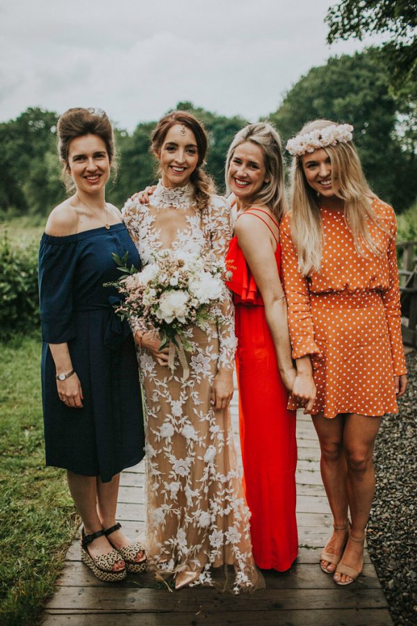 What To Wear A Barn Wedding In The Fall - The Best Wedding Picture In