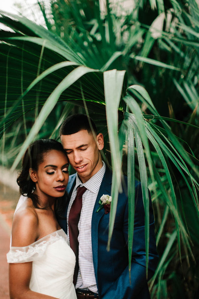 Budget Friendly Blue And White Dallas Wedding At Event1013