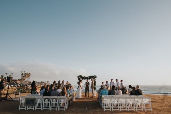 Barefoot Seaside Sunset Cliffs Wedding In San Diego Junebug Weddings
