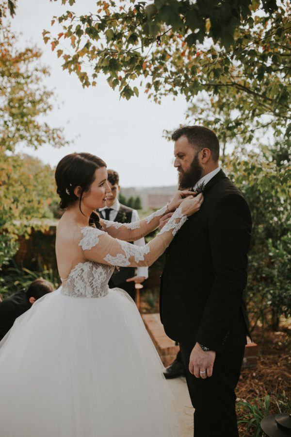 Georgia Fairytale Wedding at the Rivermill Event Centre | Junebug Weddings